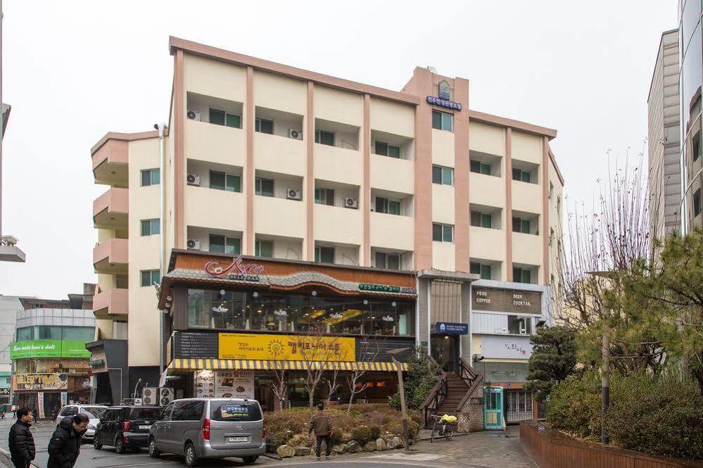 Benikea Jeonju Hansung Tourist Hotel Extérieur photo